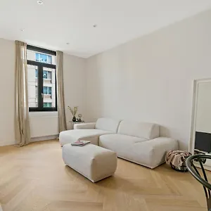 Apartment Zuid's Charming Gem Apt